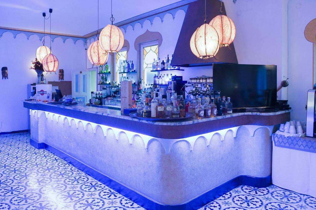 Hotel Arabesque فاريغوتي المظهر الخارجي الصورة
