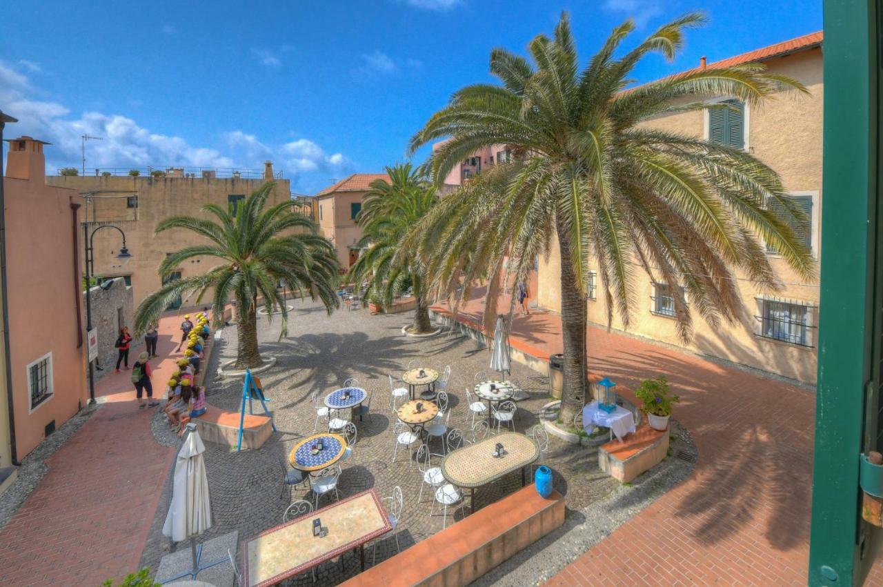 Hotel Arabesque فاريغوتي المظهر الخارجي الصورة
