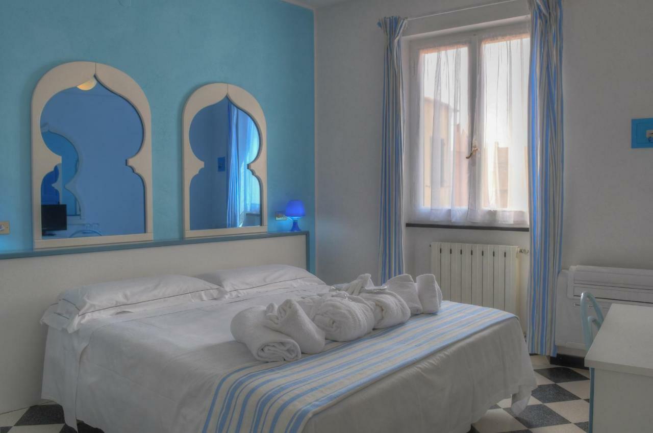 Hotel Arabesque فاريغوتي المظهر الخارجي الصورة