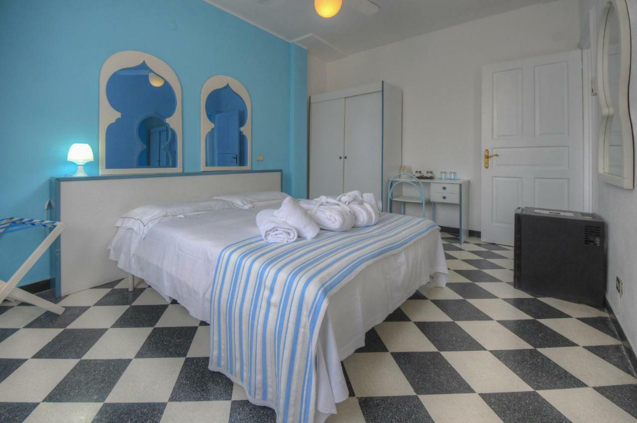 Hotel Arabesque فاريغوتي المظهر الخارجي الصورة
